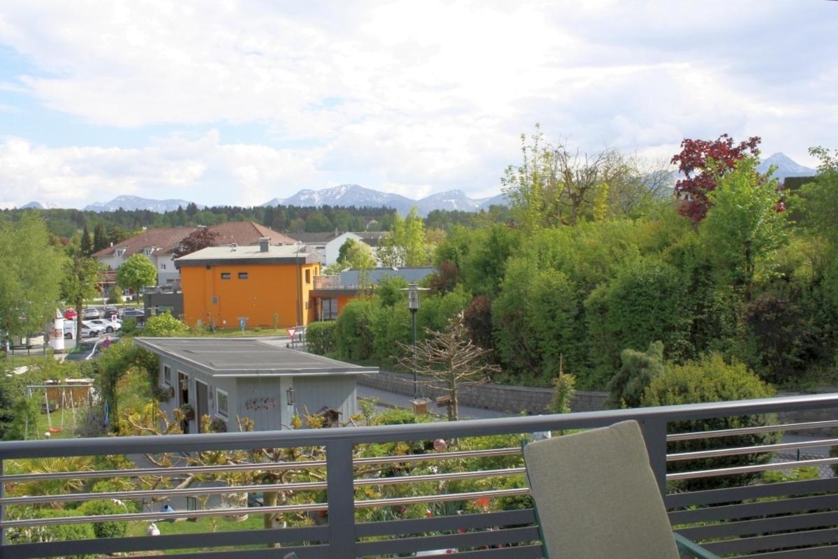 Appartement Eveline Velden am Worthersee Bagian luar foto