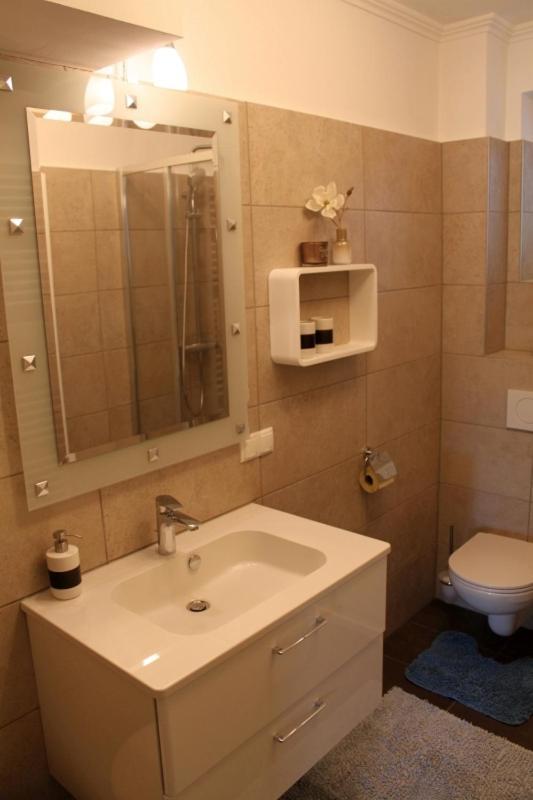 Appartement Eveline Velden am Worthersee Bagian luar foto